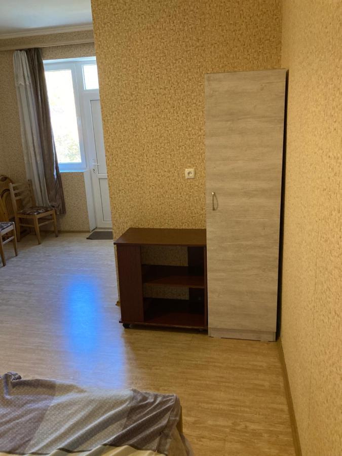 Guest House Econom Mtsʼkhetʼa Екстериор снимка