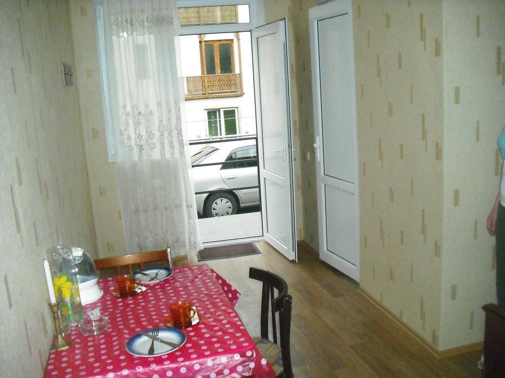 Guest House Econom Mtsʼkhetʼa Стая снимка